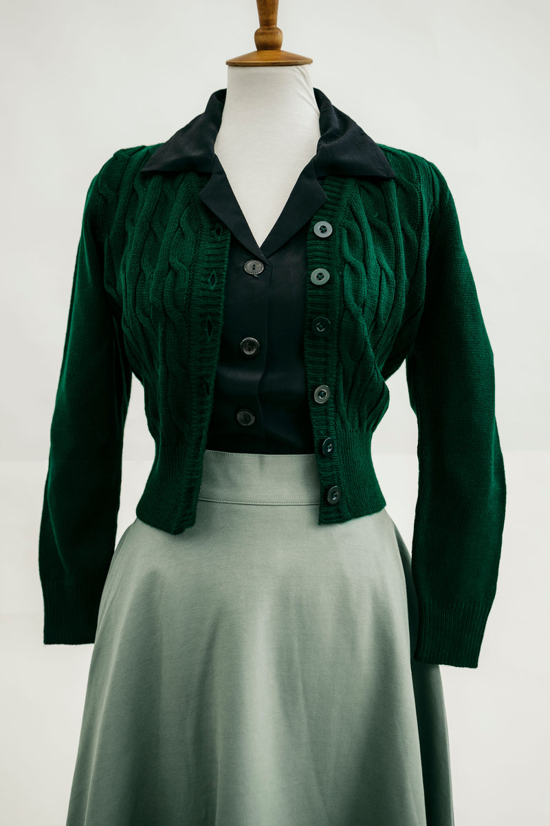 Seamstress of Bloomsbury 1940s Cable Knit Cardigan- Evergreen – Dapper ...