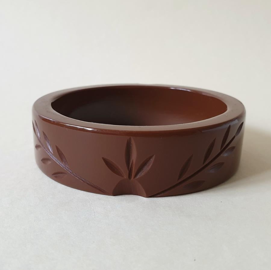 Bow and Crossbones Ivy Vines Carved Bangle- Pecan