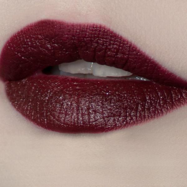 Besame Noir Red Lipstick- 1930